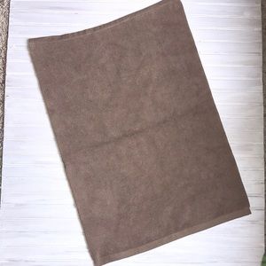 NWOT! Norwex brown bath mat